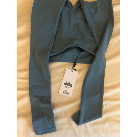 *SOLD* GymShark Sculpt Leggings XS - Picture 2 of 6